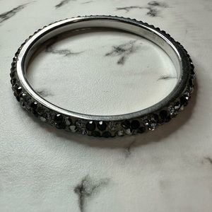 Bangle bracelet